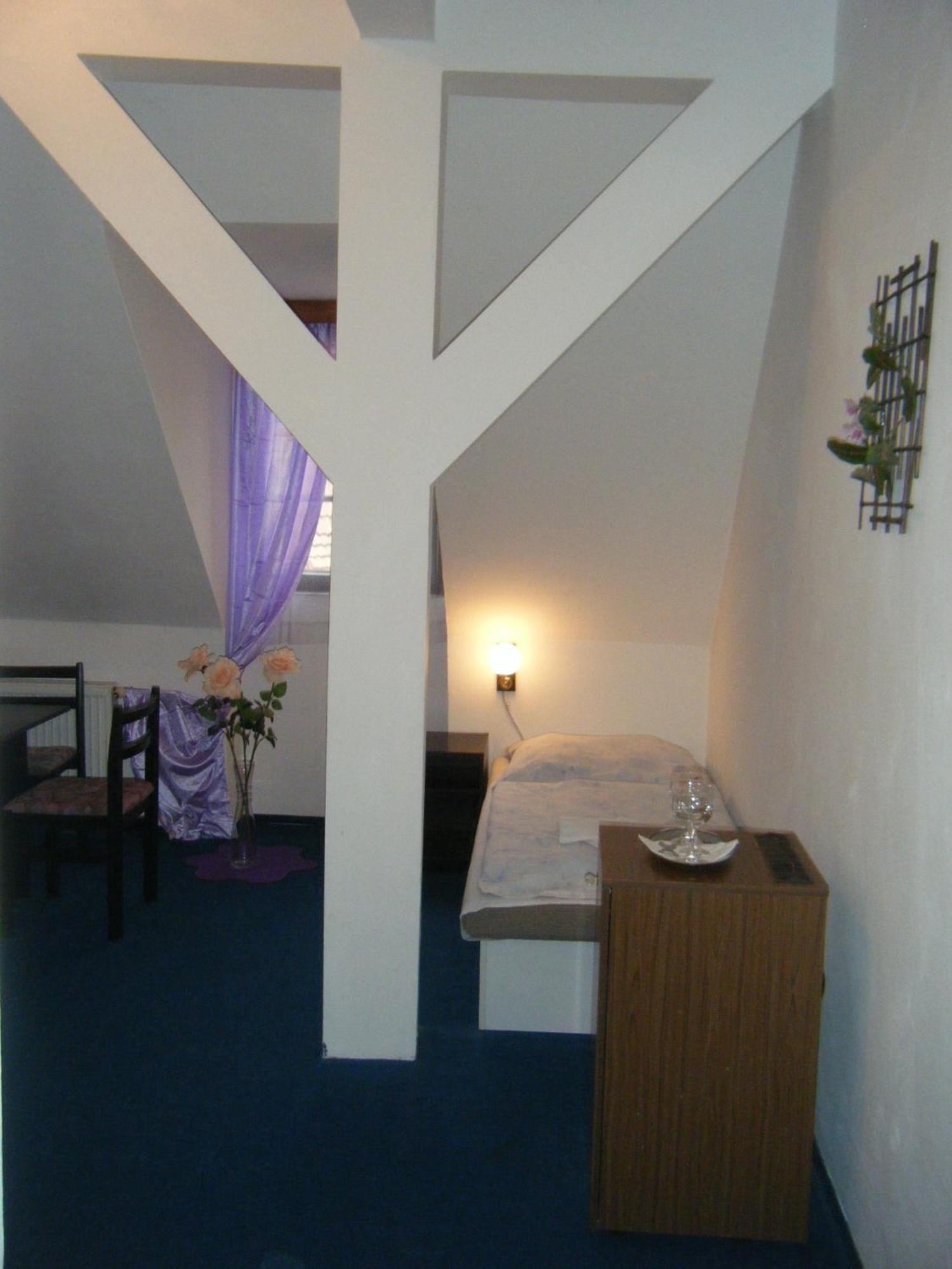 Hotel Parkán Prachatice Quarto foto